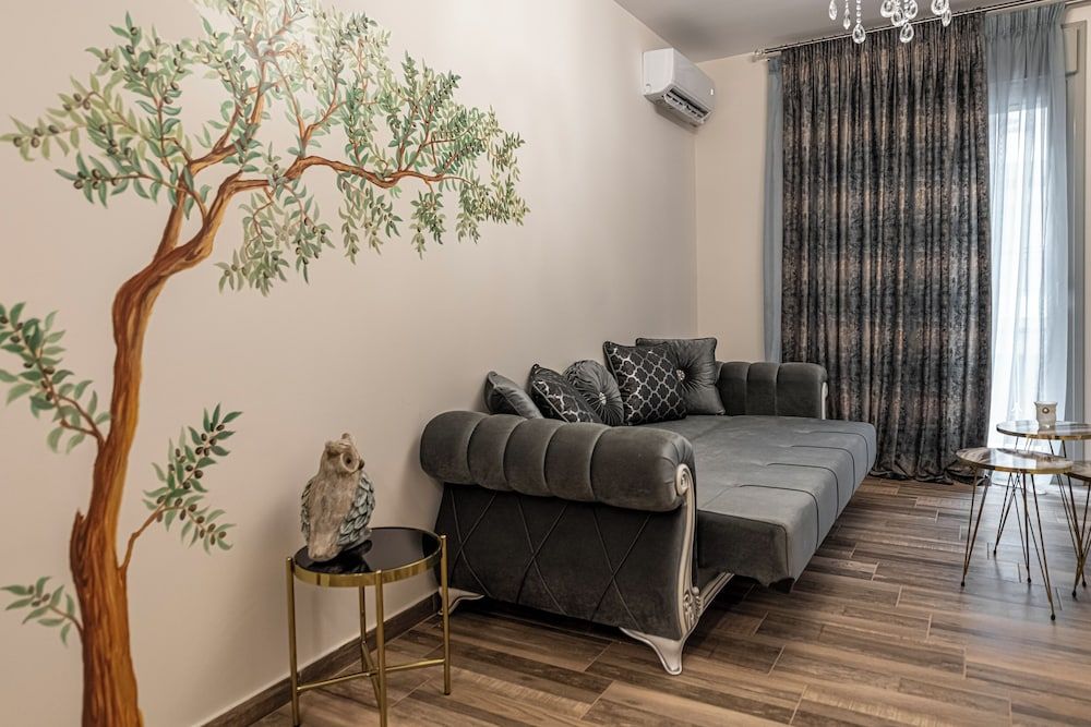 Koukaki Luxury Suites
