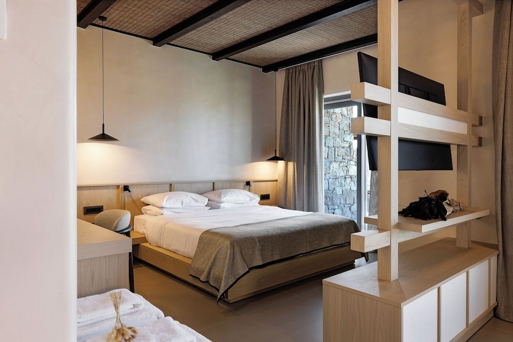 Deluxe Suite Sea view with Private Pool