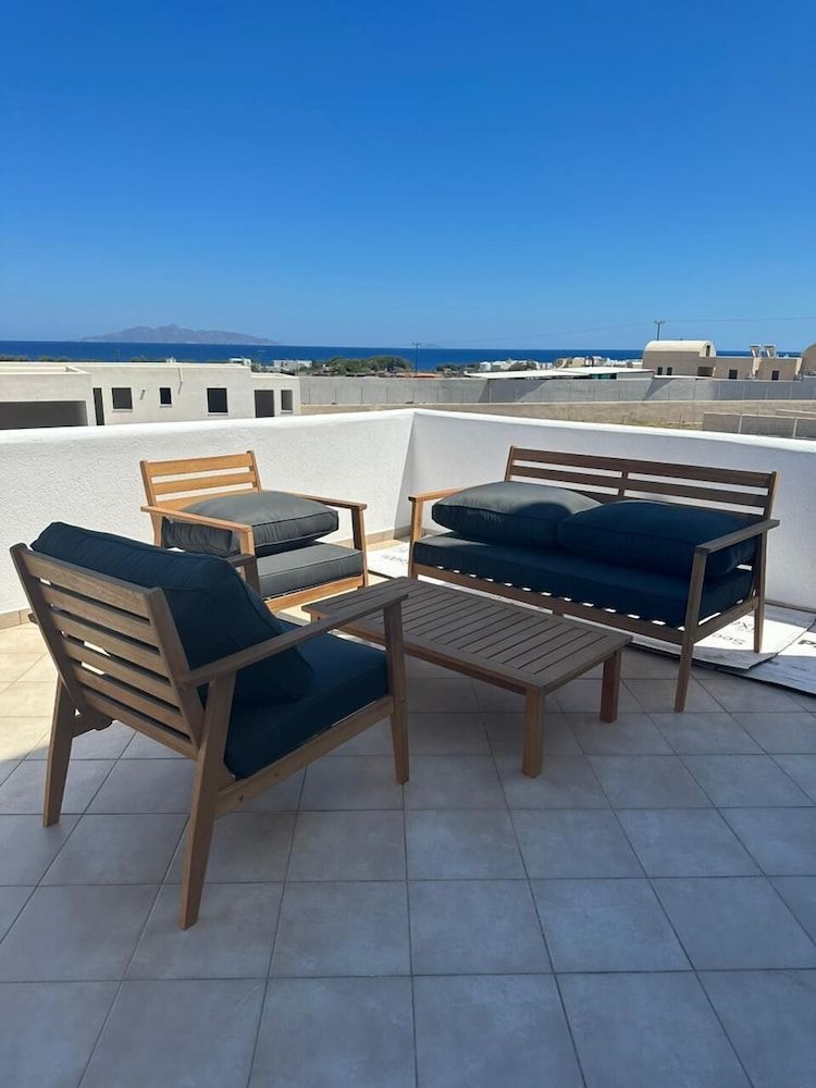 Ifestia House Family Apartment 2-bedroom Partial Sea View 4