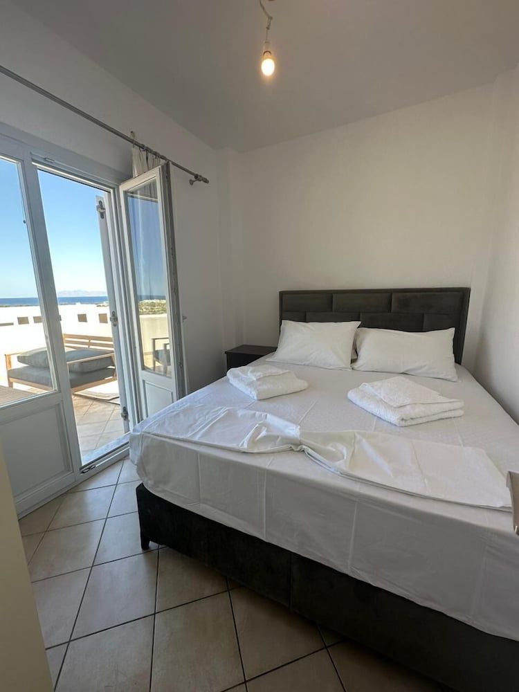 Ifestia House Family Apartment 2-bedroom Partial Sea View 3