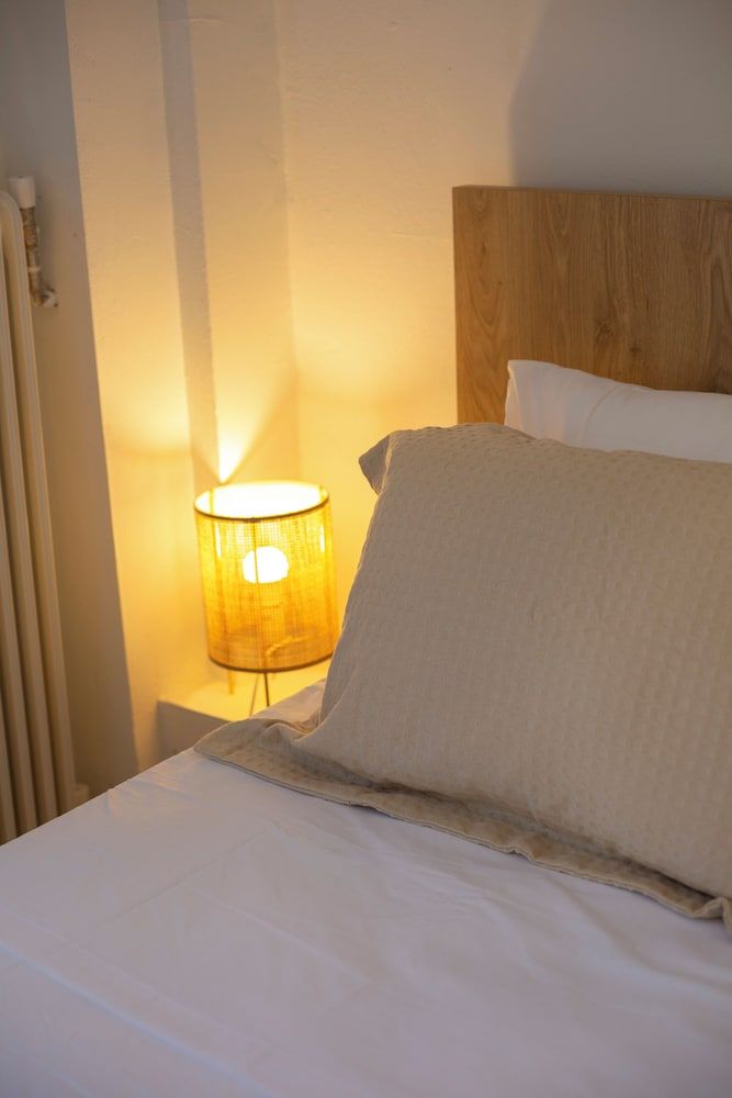 Standard Penthouse, 1 Queen Bed with Sofa bed, Non Smoking