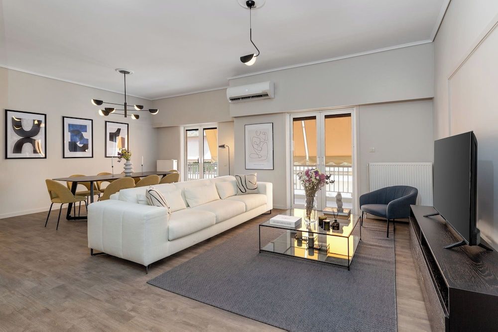 The Beehive Apartments