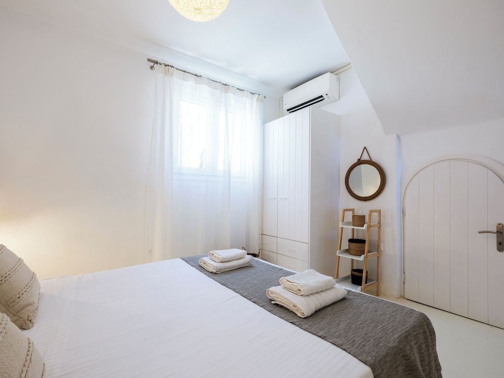 Grand Villa, Housekeeping, Sea View
