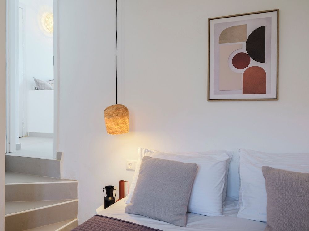Premium Suite, Housekeeping