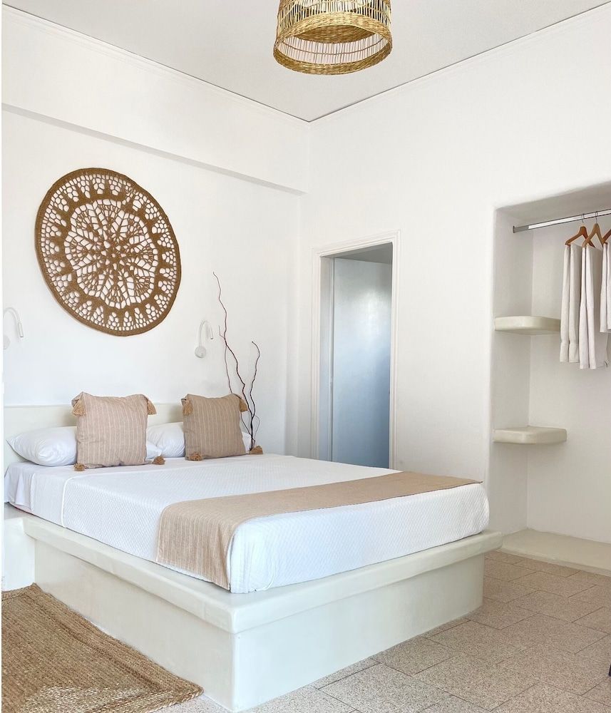 Junior Double Room, Balcony, City View