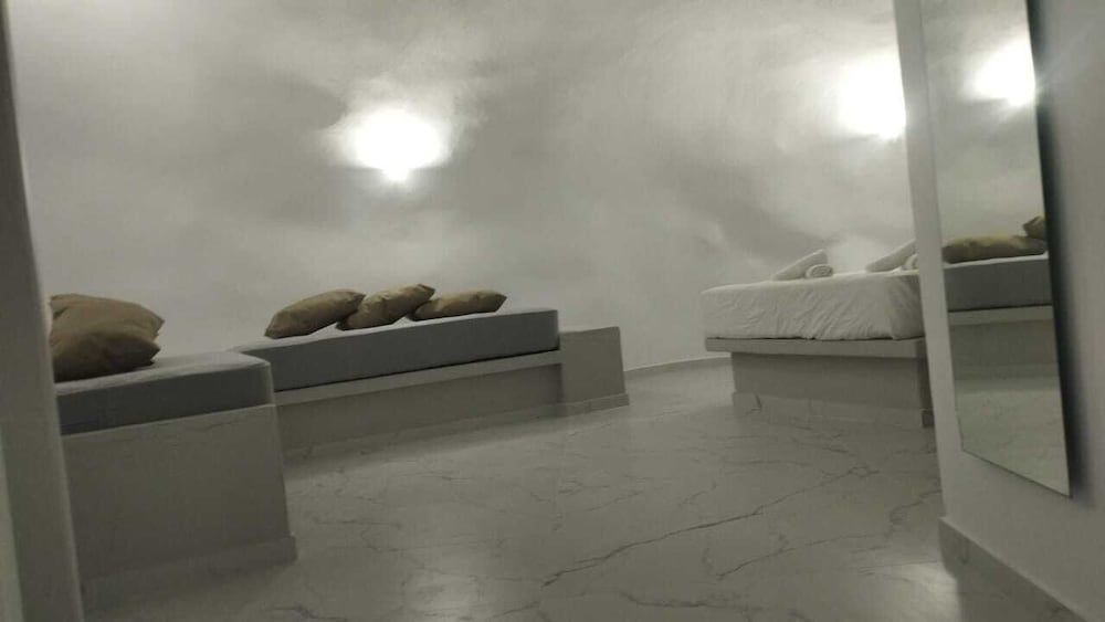 Cave Crafted Suites