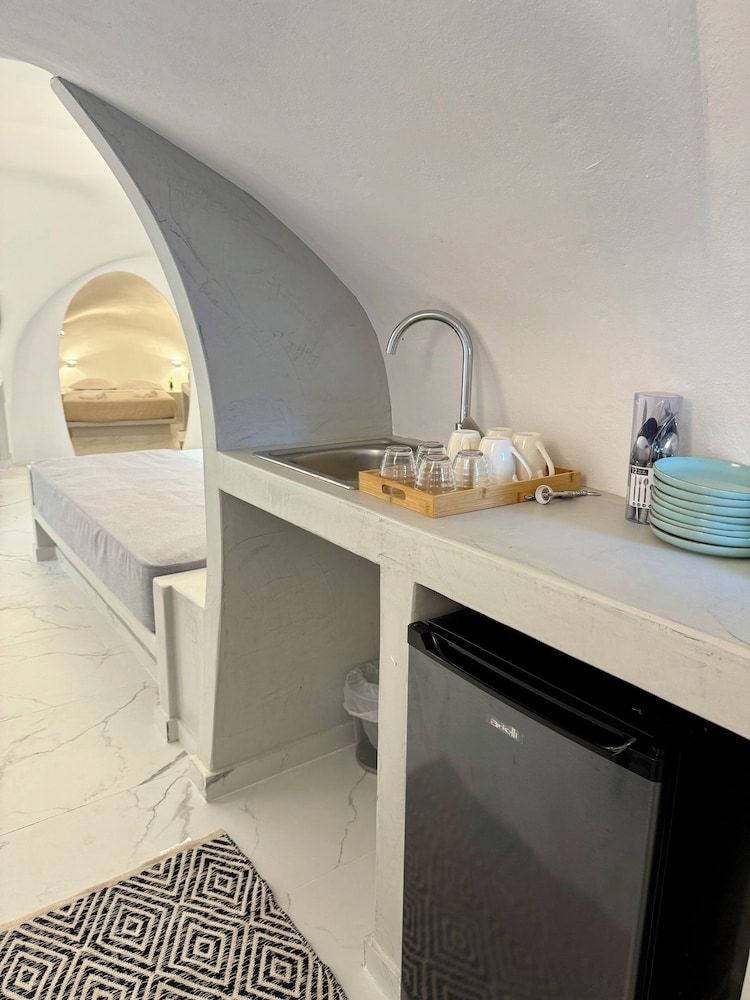 Cave Crafted Suites
