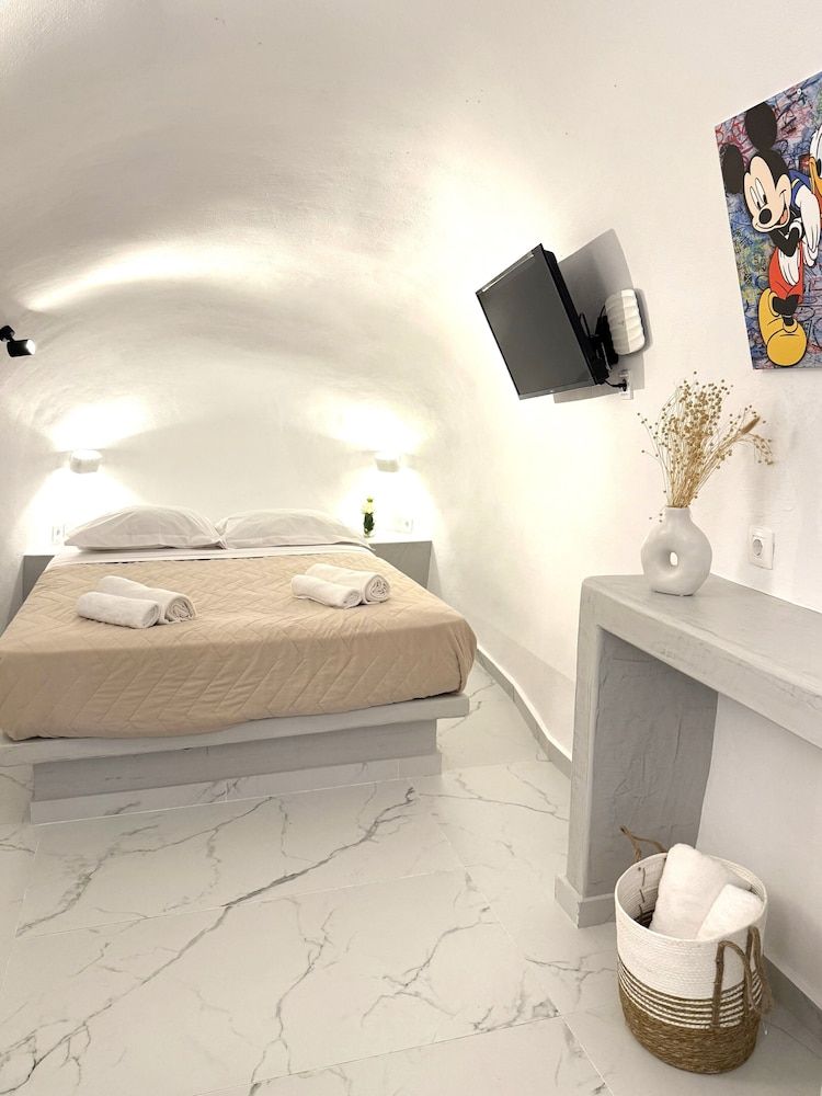 Cave Crafted Suites