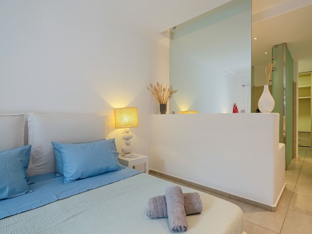 Lux Villa, 5 Master BR, Private Pool, Sunset View! Villa 14