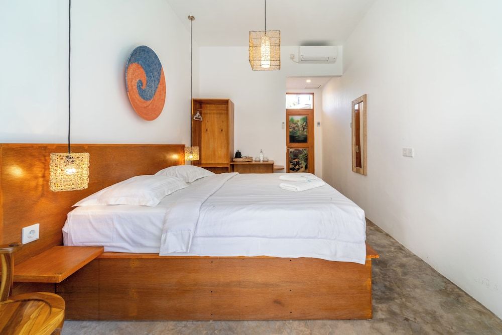 Comfort Triple Room, Pool View
