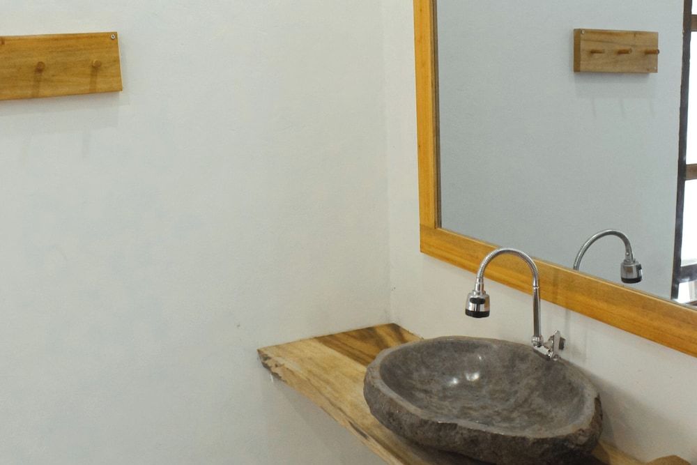 Zavana House Deluxe Double Room, Pool View 4