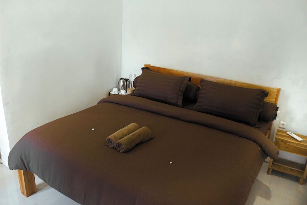 Zavana House Deluxe Double Room, Pool View 3