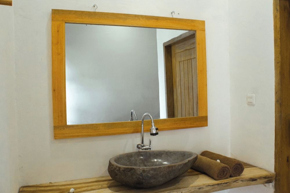 Zavana House Deluxe Double Room, Pool View 6