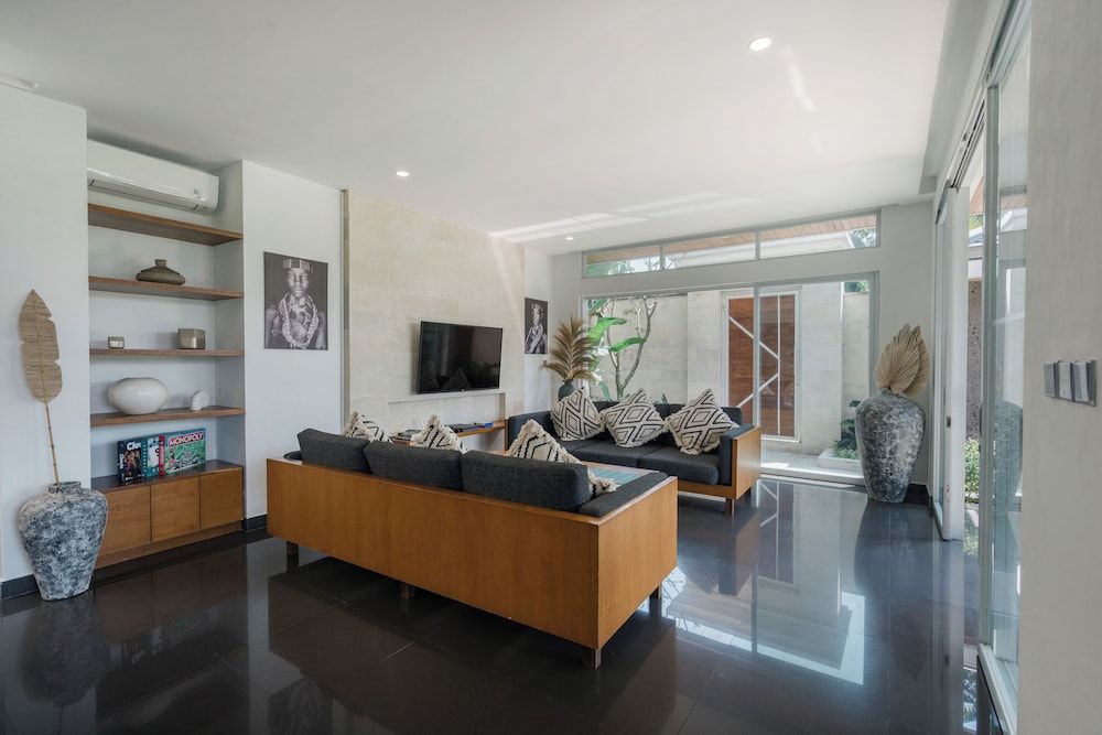 Coconut Grove Ubud Villa by Betterplace Luxury Villa 19