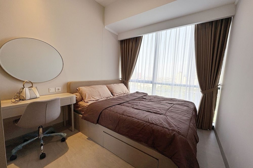 Premium Apartment, 2 Bedrooms, Balcony, City View