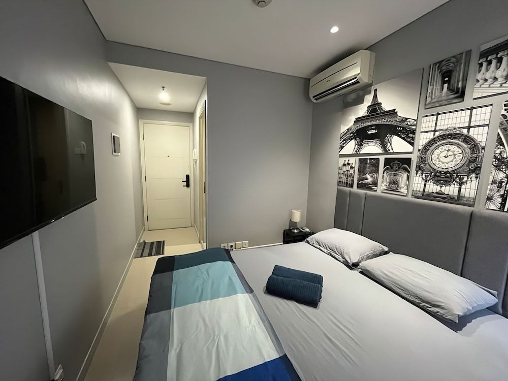 Deluxe Studio, Balcony, City View