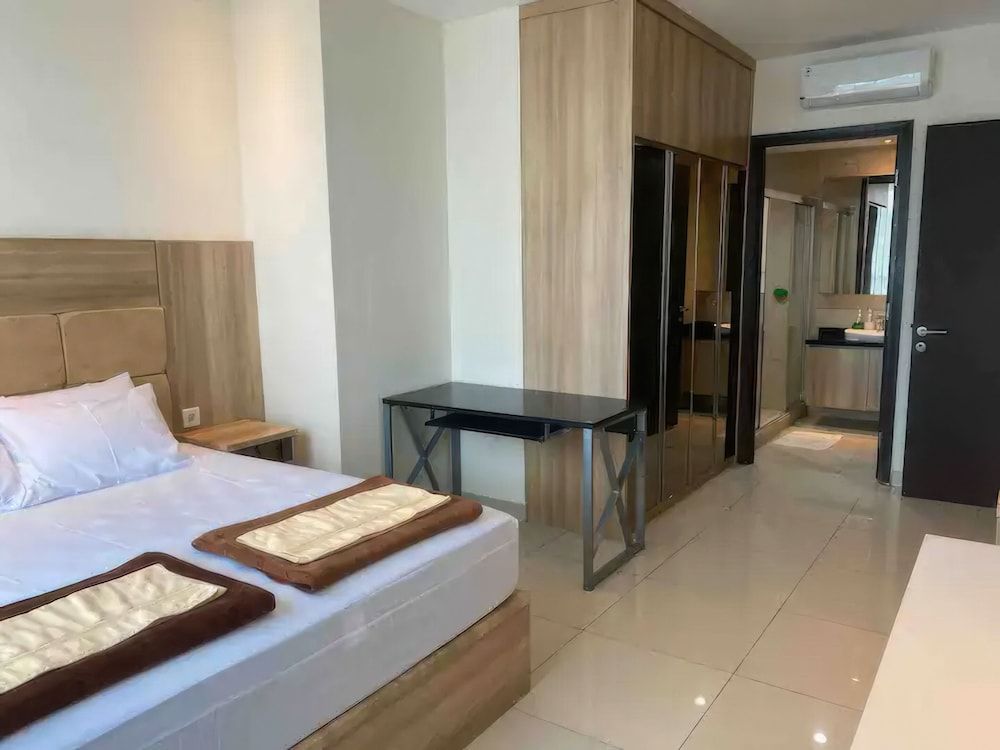 Deluxe Apartment, 3 Bedrooms, Balcony, City View
