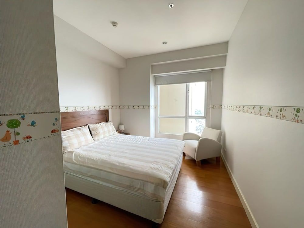 Deluxe Apartment, 3 Bedrooms, Balcony, City View