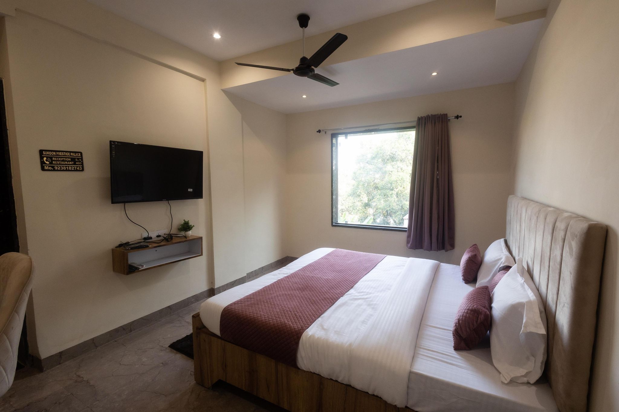 Sukoon Prestige Palace Standard Deluxe (AC) with Free WiFi 2