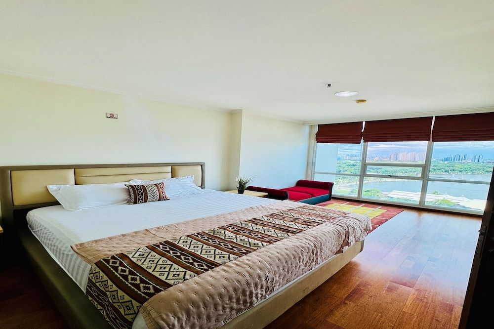 Deluxe Apartment, 1 Bedroom, Balcony, City View