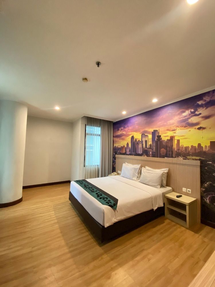 Deluxe Double Room, City View