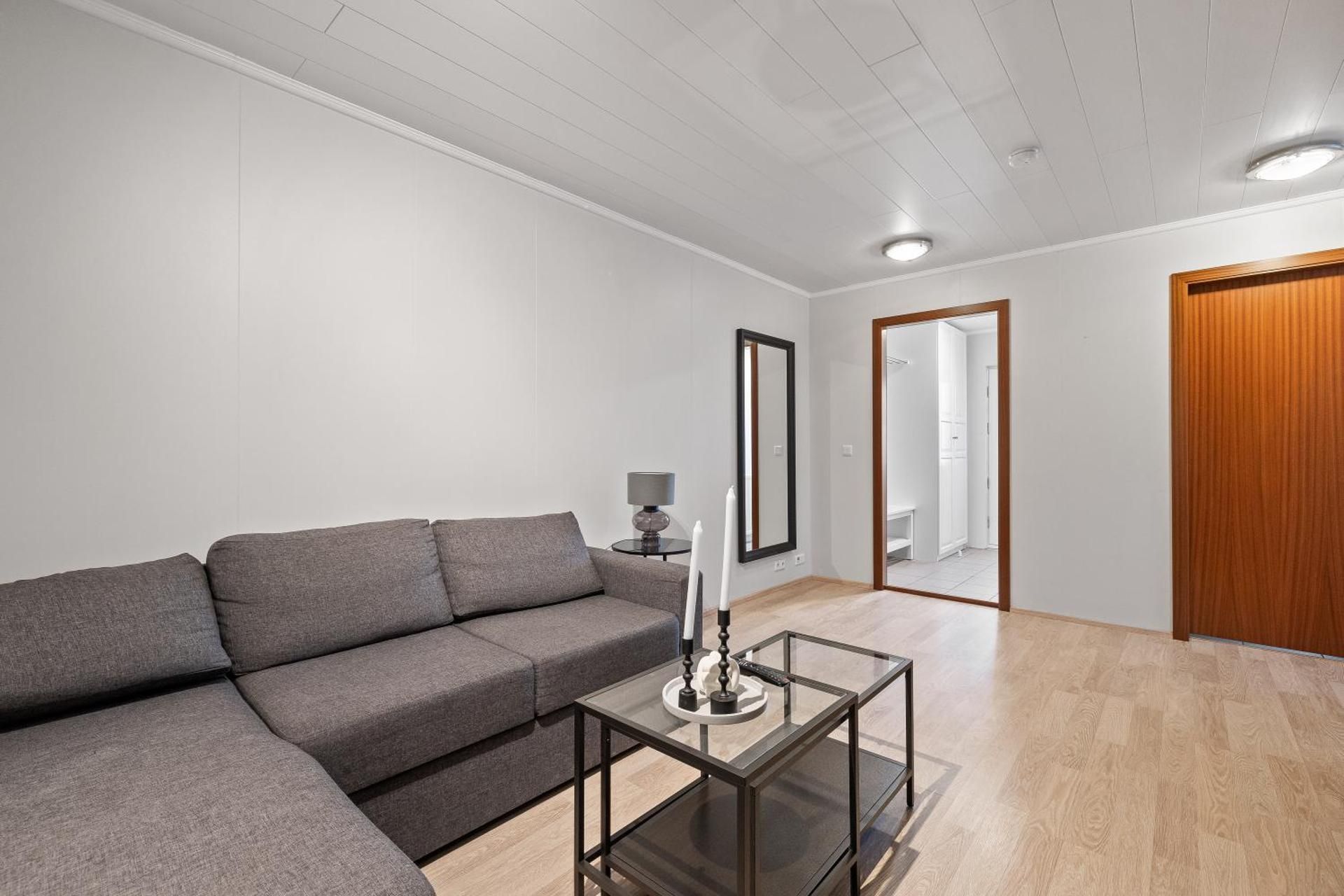 Studio Apartment