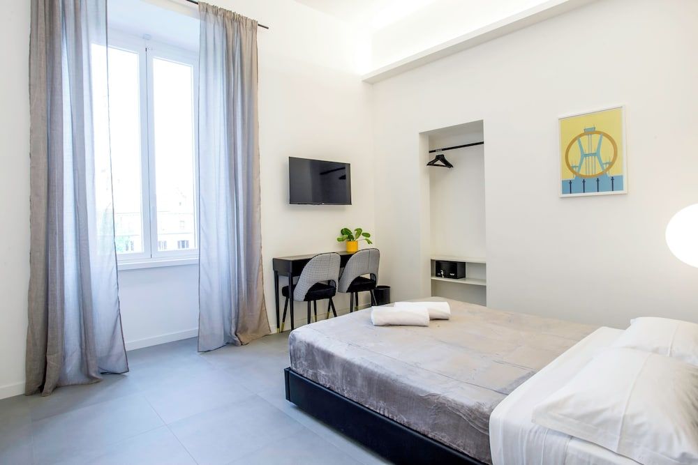 Deluxe Studio Suite