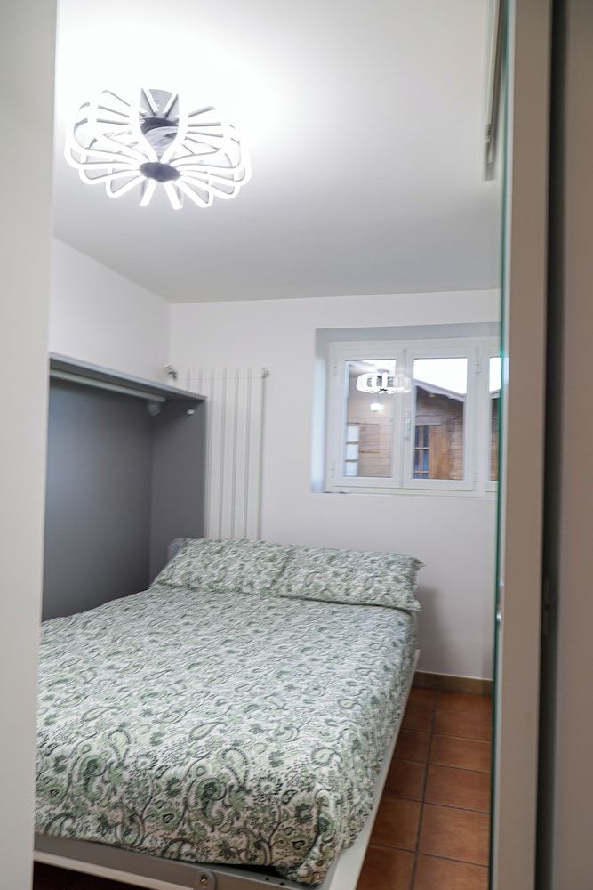 Deluxe Apartment, Garden View