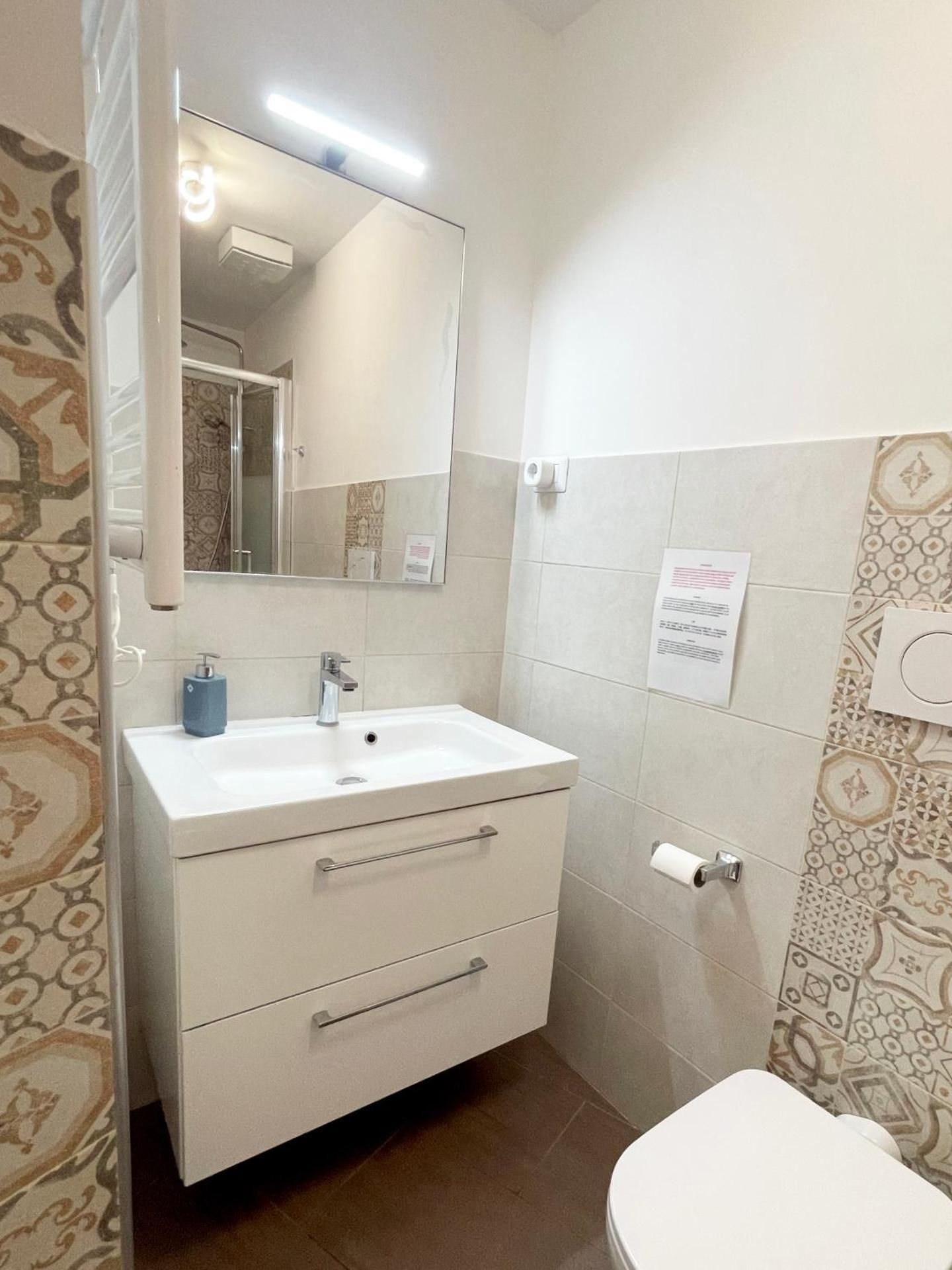 Quadruple Room with Private Bathroom