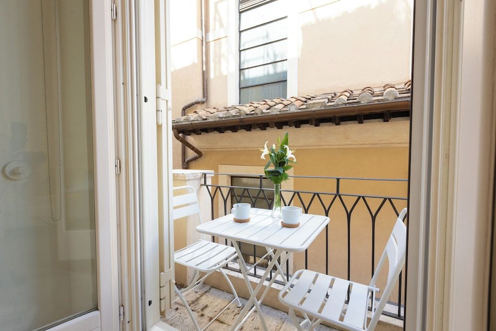 Luxury Apartment, City View