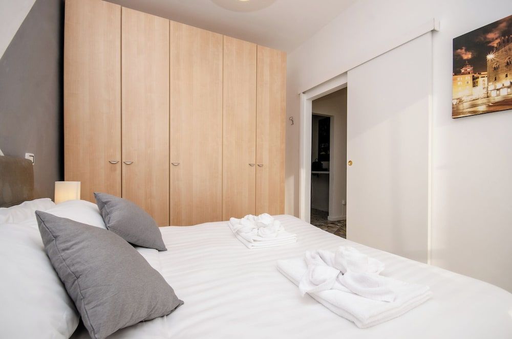 Apartment, City View