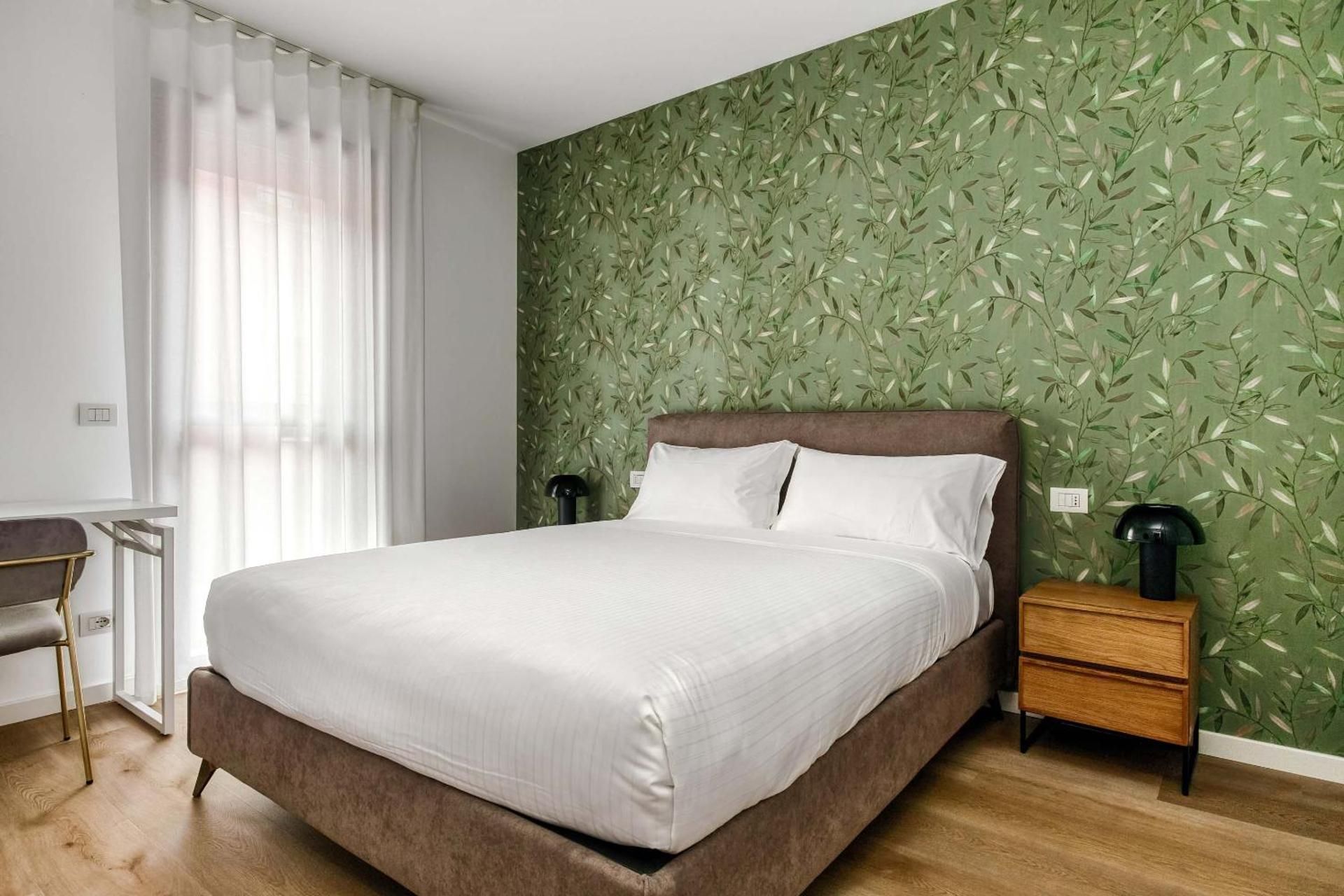One-Bedroom Apartment with Sofa Bed