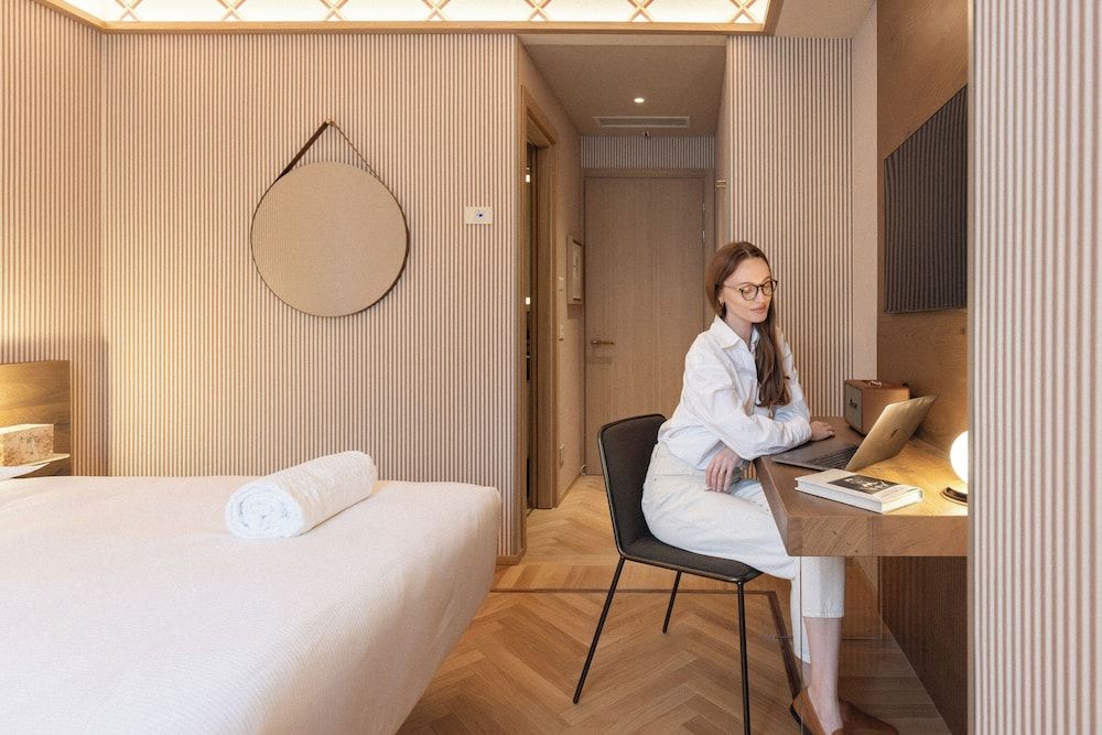 QC room Milano Porta Romana Business Room 8