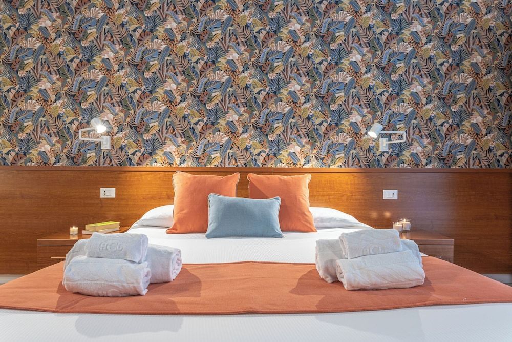 Superior Quadruple Room, 1 Double Bed with Sofa bed, Non Smoking, Private Bathroom
