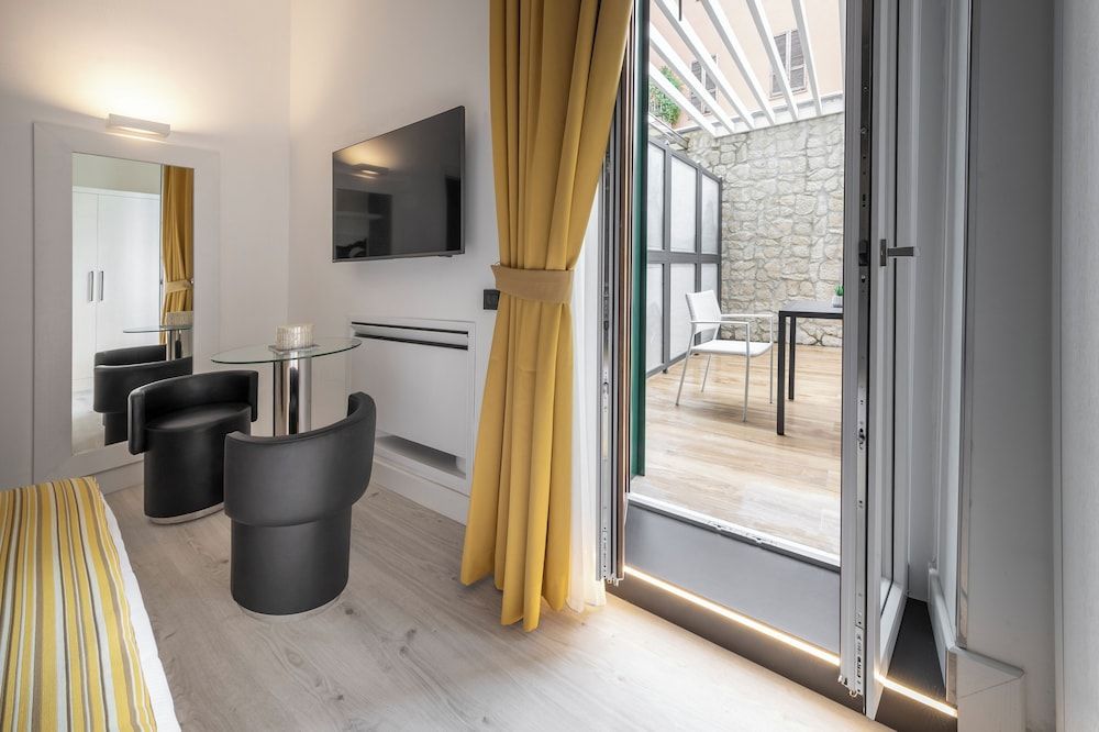 LHP River Club Superior Double Room 5