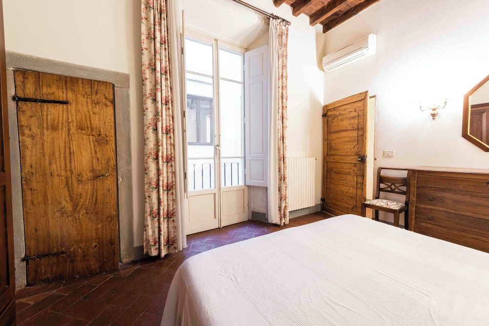 Borgo Allegri Palace by MMega Comfort Apartment 2