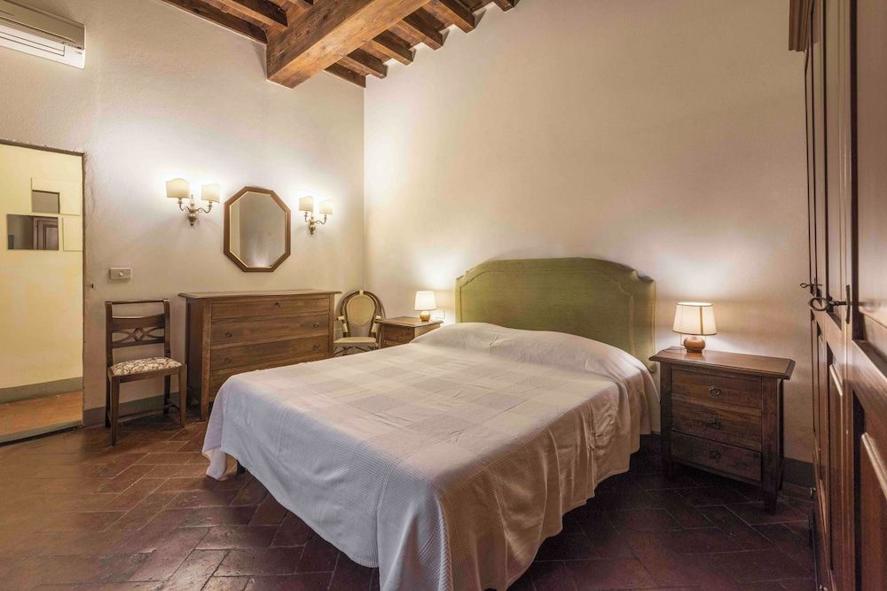 Borgo Allegri Palace by MMega Comfort Apartment