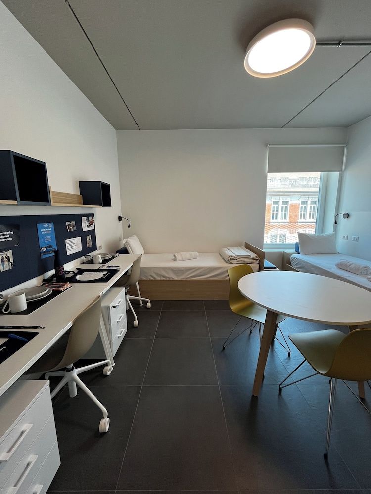 aparto Milan Durando