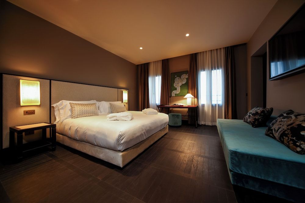 U-Visionary Venezia Hotel