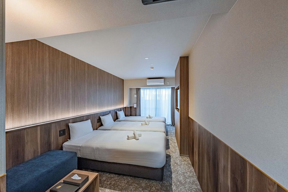 Standard Triple Room, Non Smoking, Balcony