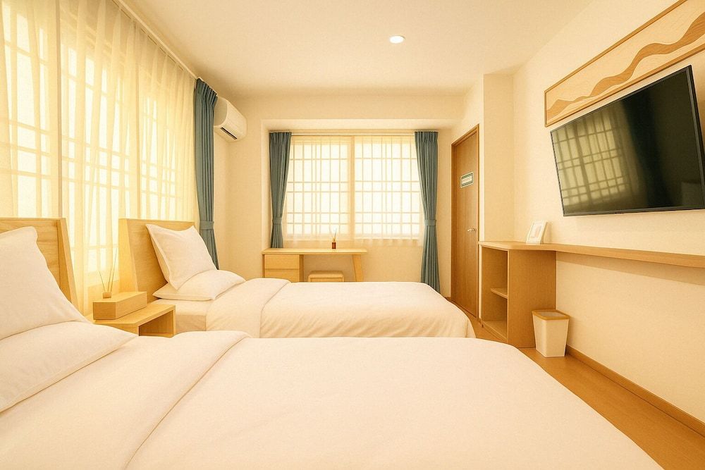 Premier Twin Room (402)