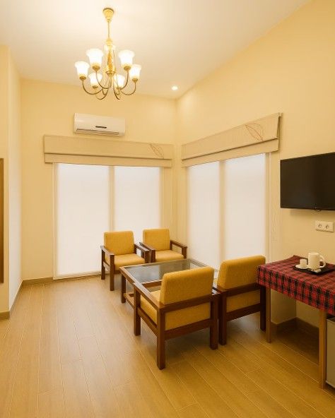 Deluxe Queen Bed Room with City View