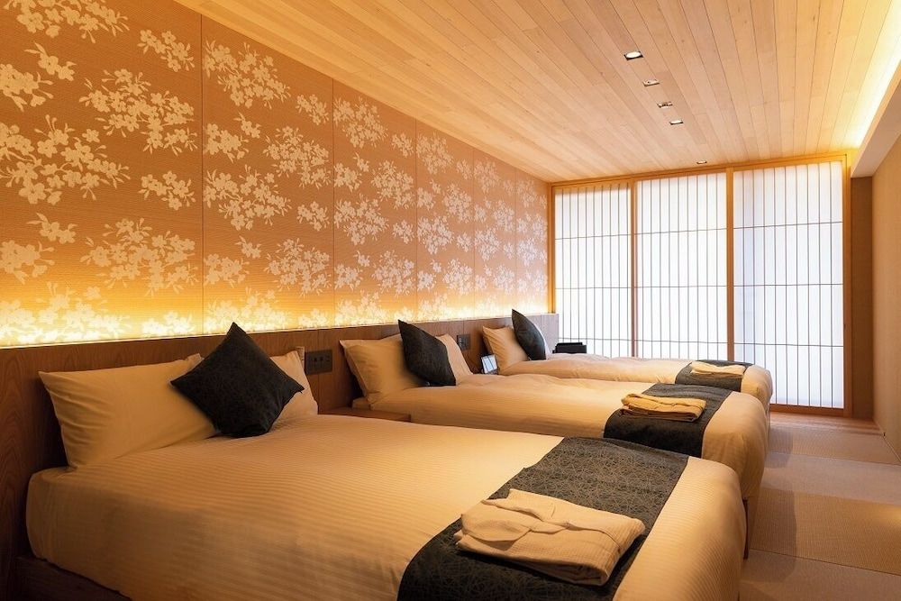 Basic Triple Room, 3 Bedrooms