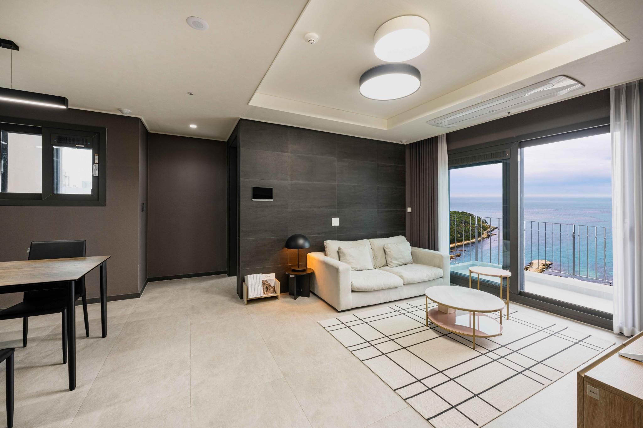 Ocean Terrace Suite Two-Room (Lotte World Package)