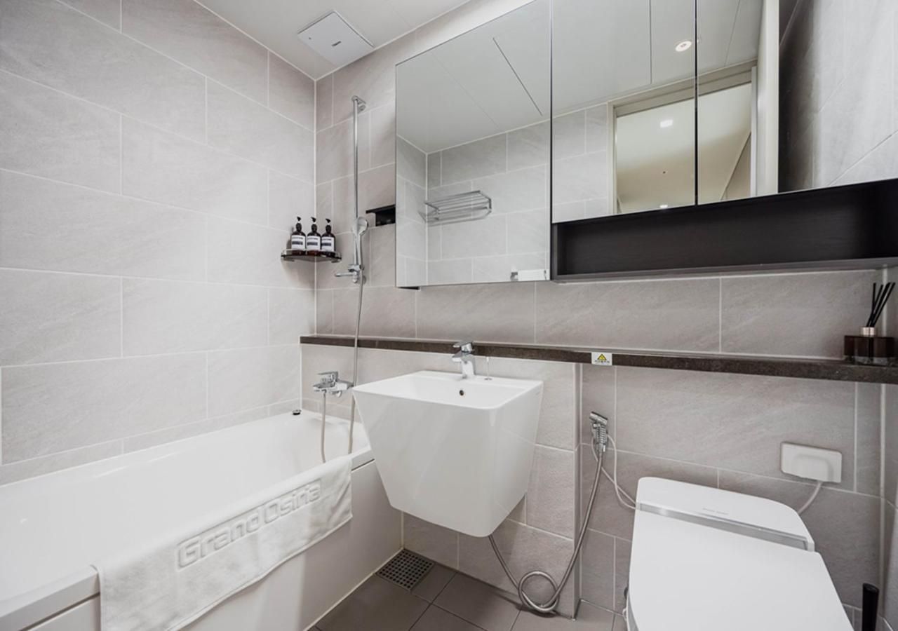 Suite Three Rooms with Terrace