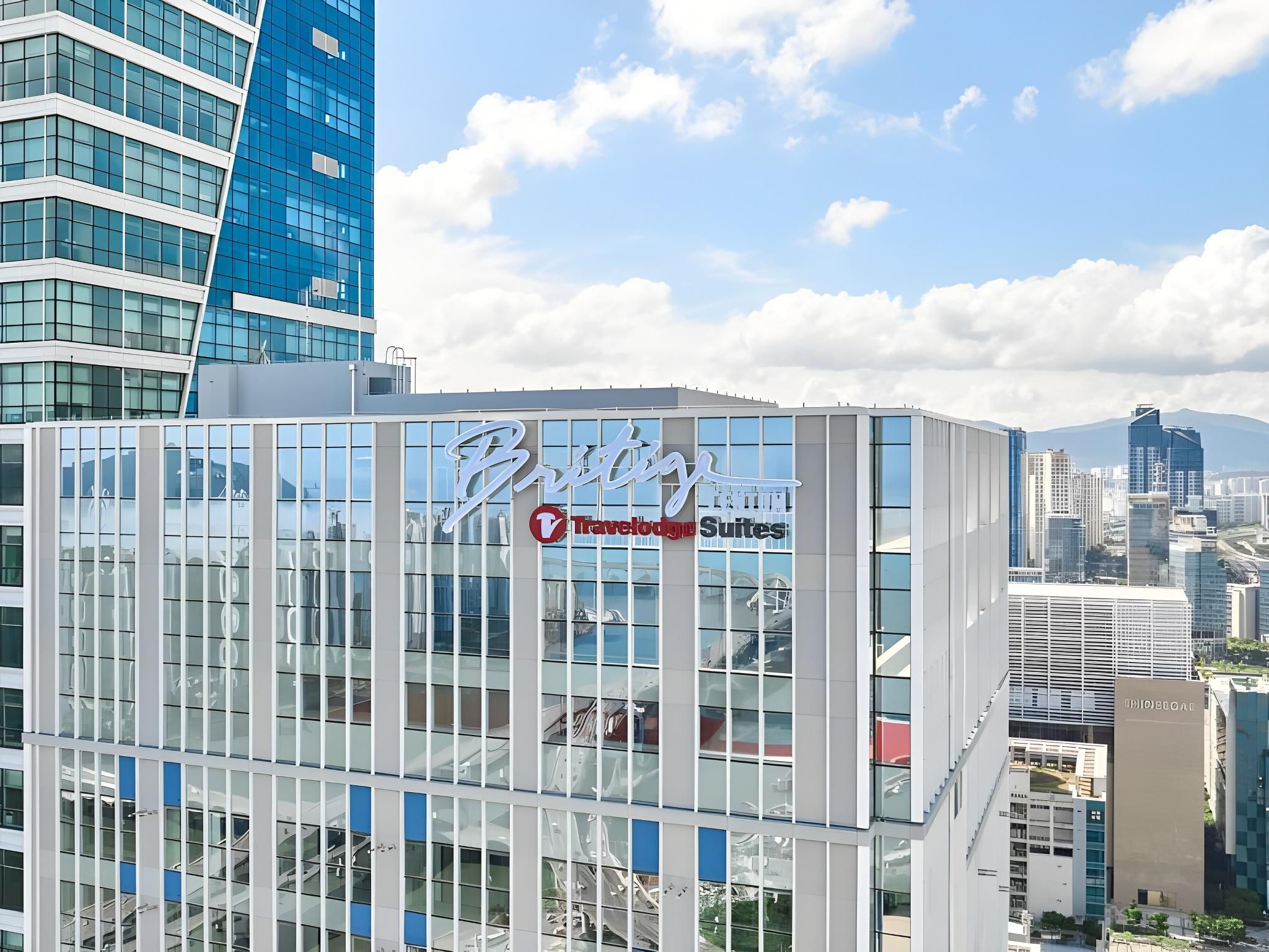 Travelodge Suites Busan Centum