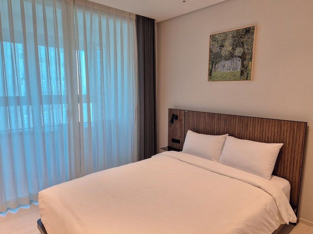 NEWCZ HAEUNDAE RESIDENCE Deluxe Double City