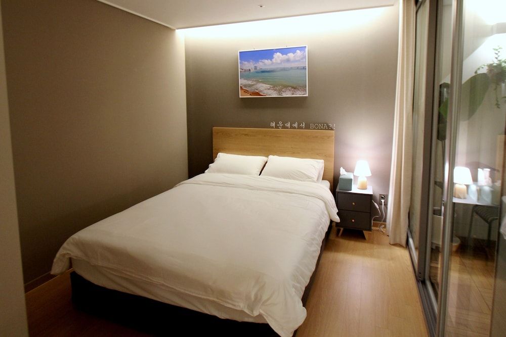 Haeundae Lamer Stay Deluxe City View 6