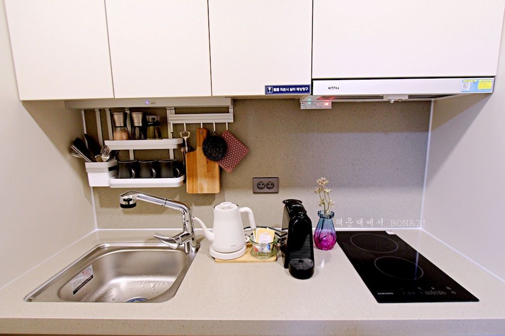 Haeundae Lamer Stay Deluxe City View 16