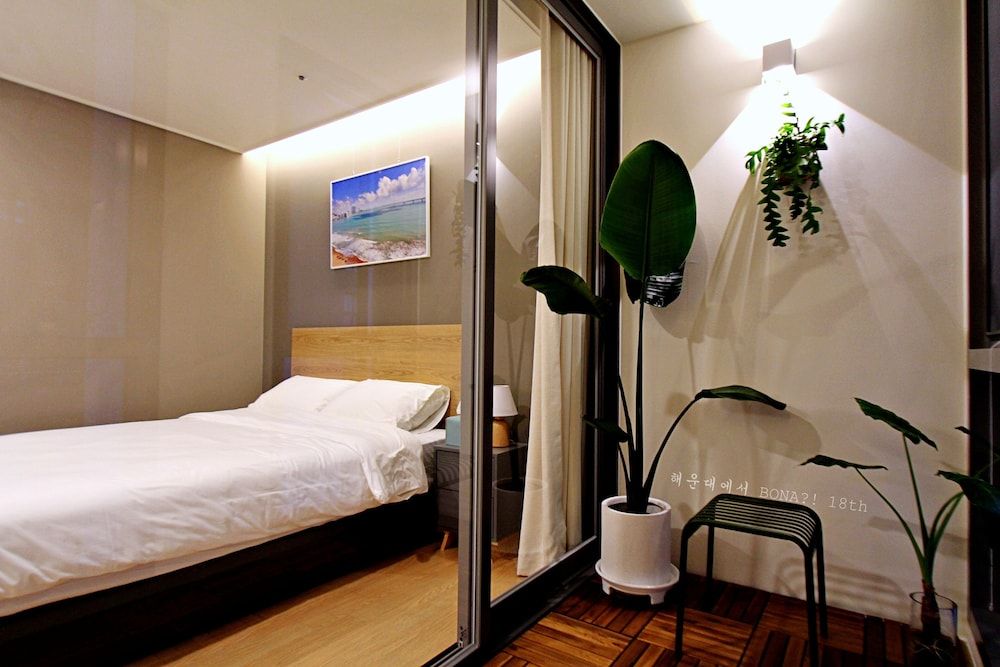 Haeundae Lamer Stay Deluxe City View 28